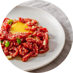 <span style="color:#F4E8DC;">소고기 육회</span>