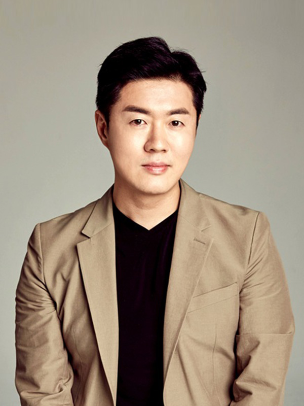 <p style="text-align: left; line-height: 1.5;"><span style="letter-spacing: 1px; font-size: 14px; color: rgb(255, 255, 255);"><strong>[디지털] 푸드이음 및 디지털식품정보플랫폼 성공사례와 푸드테크 인사이트 </strong></span></p>  <p style="text-align: left; line-height: 1.5;"><span style="color: rgb(255, 255, 255); font-size: 13px;">전화성</span> 	<br><span style="color: rgb(255, 255, 255); font-size: 13px;">씨엔티테크 대표</span></p>