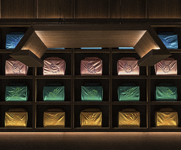 <p class="project-title">깐깐한여니씨</p> <p class="project-sub">F&B, Korea</p>