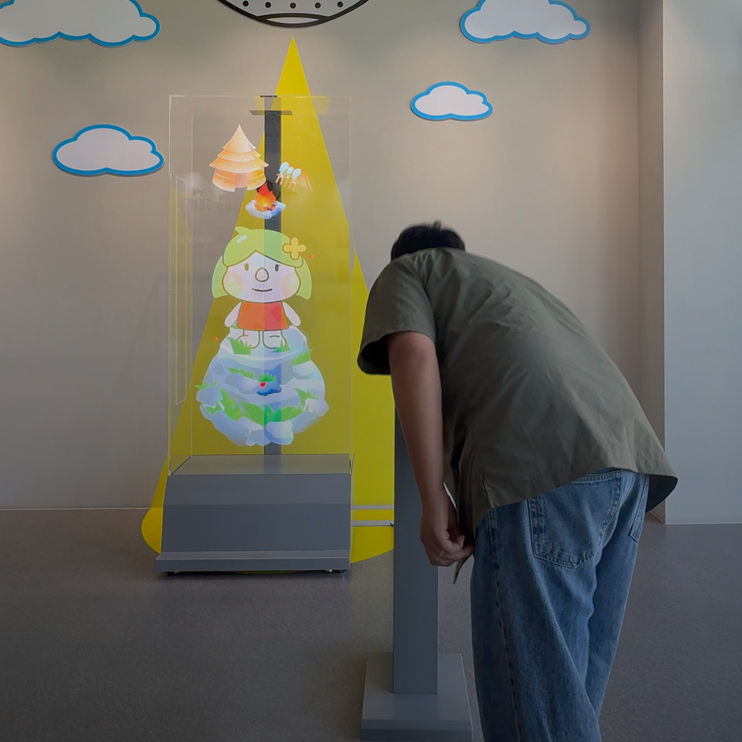 <p style="line-height: 1.1; text-align: center; position: relative; top: 60px;">   <strong style="font-weight: 900;">     <span style="font-size: 14px; letter-spacing: 0px;">연천 청소년 AI센터</span>   </strong>   <span style="letter-spacing: 0;"><br></span>   <span style="font-size: 10px; letter-spacing: 0px;">대화형 가상 아바타</span> </p>