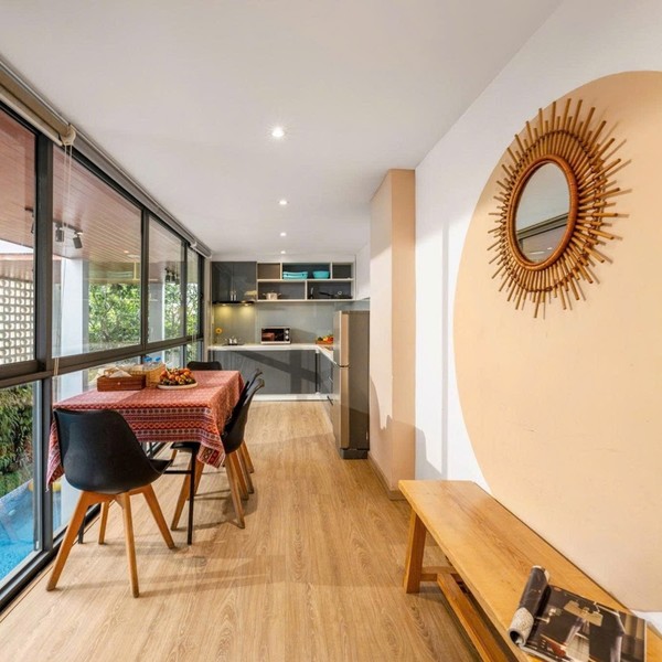 예약 상품 이미지