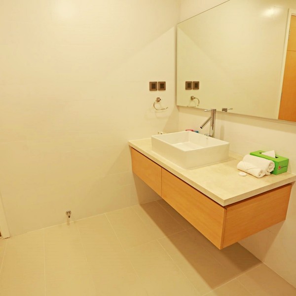 예약 상품 이미지