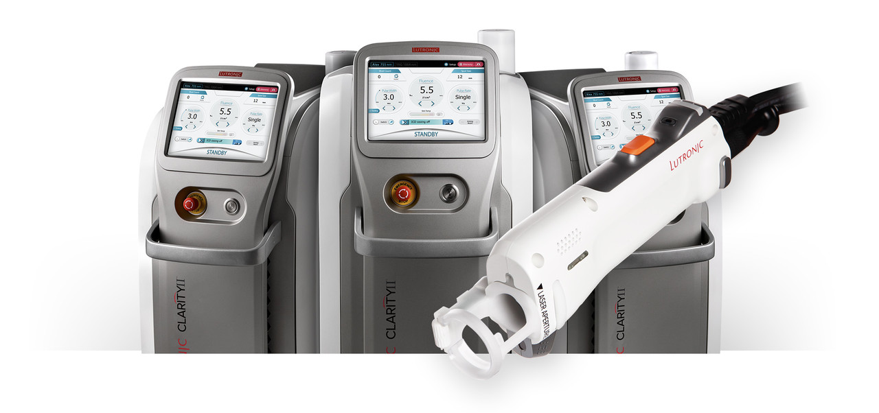 디렉터에서 엄선한 제모 장비 CLARITY II