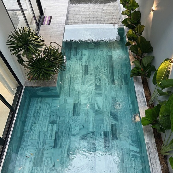 예약 상품 이미지