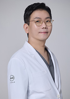 Yoon Ho-jun, Dokter Kepala