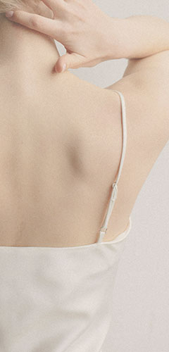 <strong style="font-size:40px;">BODY</strong><br>Body