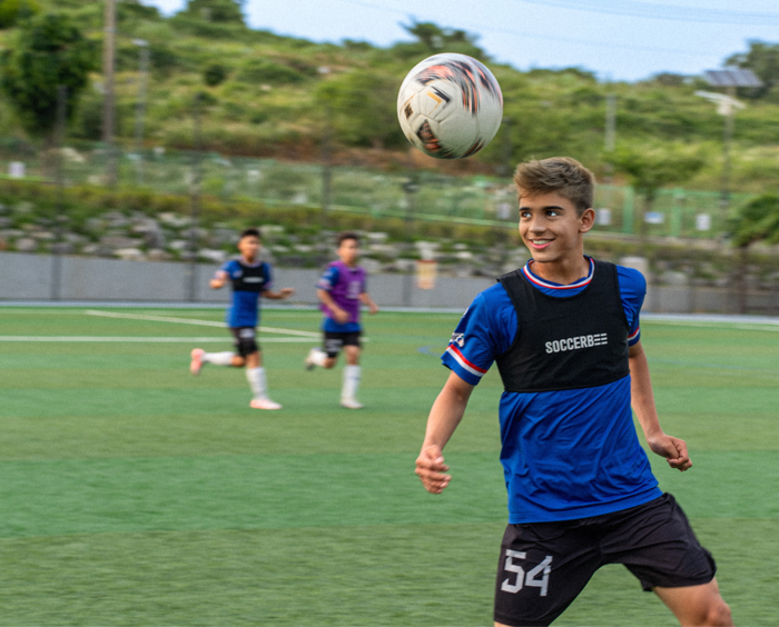 soccer bee サッカー用パフォーマンストラッカー SOCCERBEE｜エリートプレイヤーのためのサッカーGPSトラッカー