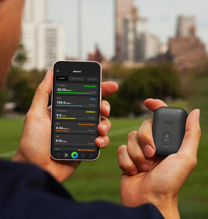 SOCCERBEE｜エリートプレイヤーのためのサッカーGPSトラッカー