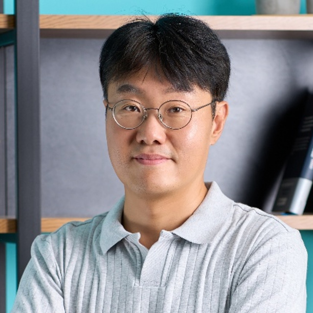 <h6>Seong-Jin Kim</h6><br><strong>Sogang University</strong><br>Korea