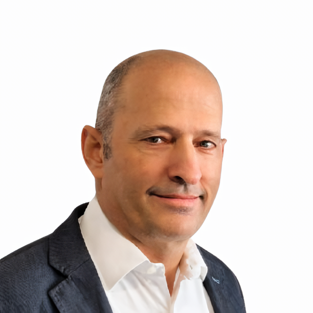 <p class="eno01">Reto Fierz</p><p class="eno02"></p>