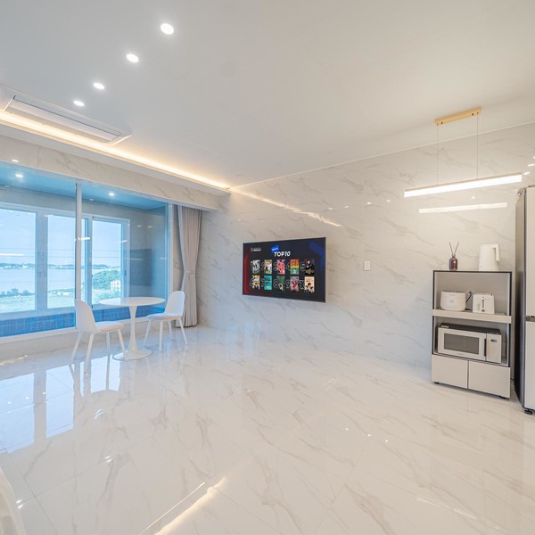 예약 상품 이미지