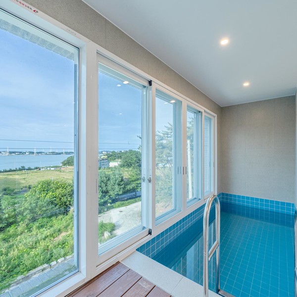 예약 상품 이미지