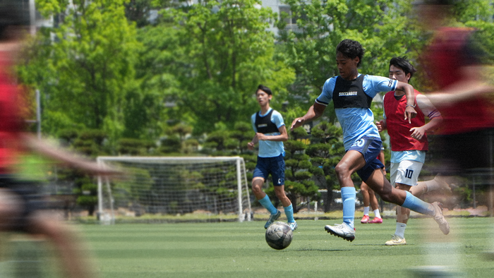 SOCCERBEE｜エリートプレイヤーのためのサッカーGPSトラッカー