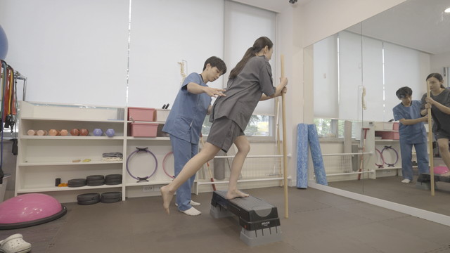 이미지 추가 중