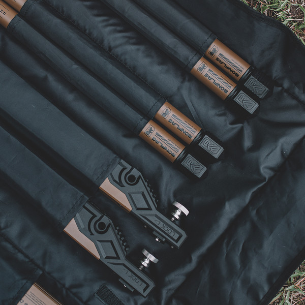 アクシス IGTテーブル 4ユニットセット - デザインバージョン : 上質な