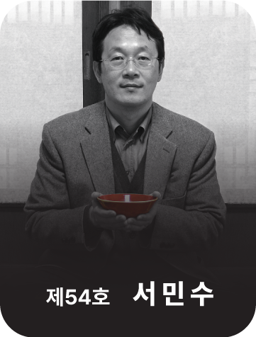<div class="store-info" data-keyword="54 54호 서민수">      <strong class="store-name">           黄茶, 末茶           <span style="font-size: 80%;"><br>(食品类)</span>      </strong>      <p class="store-address">           光州广域市 东区 毅斋路 106-1      </p>      <p class="store-tel">           <a href="tel:+82-62-222-3973">+82-62-222-3973</a>      </p>      <p class="store-site">           <a href="http://www.hankooktea.co.kr/" target="_blank" rel="noopener noreferrer">                www.hankooktea.co.kr           </a>      </p> </div>