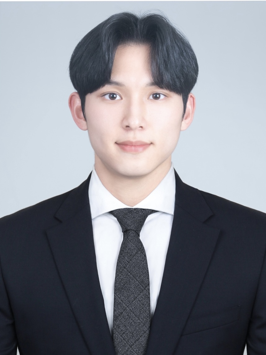 <p style="background: #16193a; height: 48px; padding-left: 20px; padding-top: 6px; text-align: left;"><span style="color: #fff; font-size:20px;">권혁진</span><span style="font-size:16px; color: #fff; padding-left: 10px;">책임 세무사(세무1팀) </span> </p>