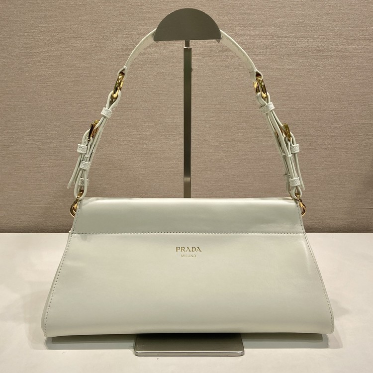 프라다 25FW 숄더 1BC262