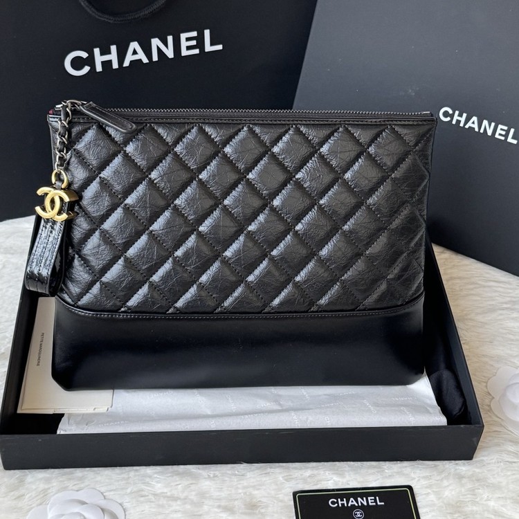 샤넬 가브리엘 클러치 미디움