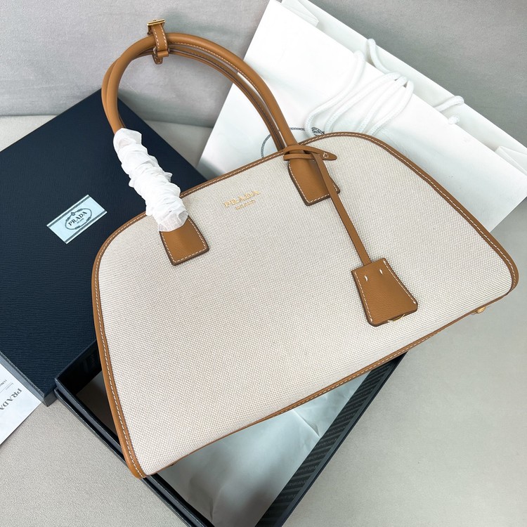 프라다 리넨 블렌 토트 1BG572