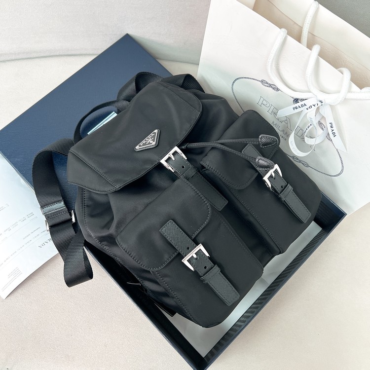 프라다 리나일론 백팩 1BZ677