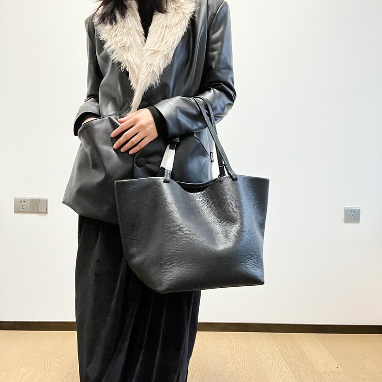 더로우 XL 파크 토트 백