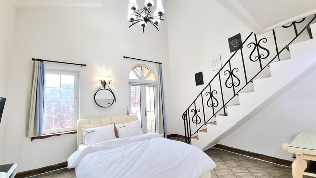 그랜드더블  204 (M동2층)