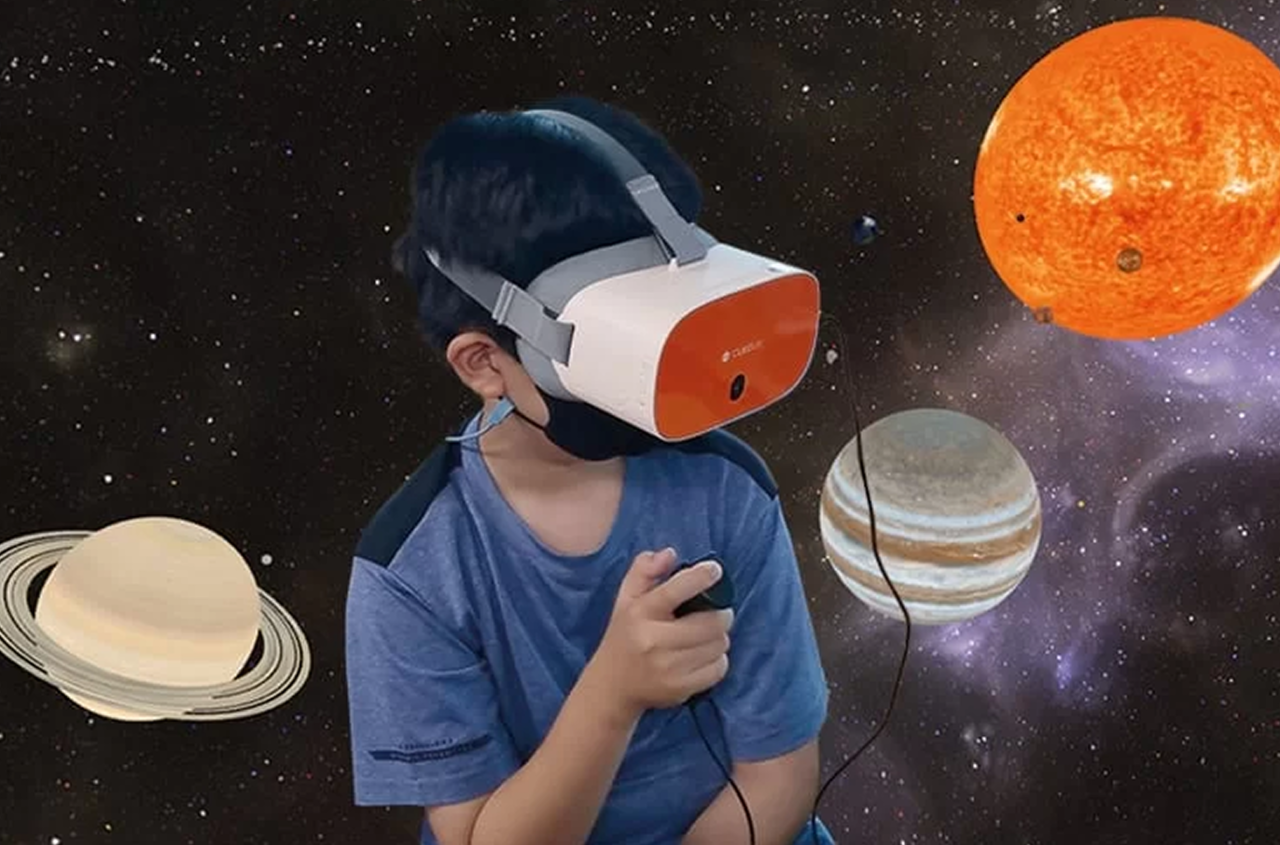 <p style="text-align: center;"><span style="font-size: 26px;"><strong><span style="letter-spacing: 2px; color: rgb(255, 255, 255);">VR 과학 체험</span></strong></span></p>  <p style="text-align: center;"><span style="color: rgb(255, 255, 255);">세포, 혈액, 유전자 관련 3D/메타버스 공간 체험을 제공합니다.<br>소화과정 체험하기, 혈액의 구성과 순환</span> </p>