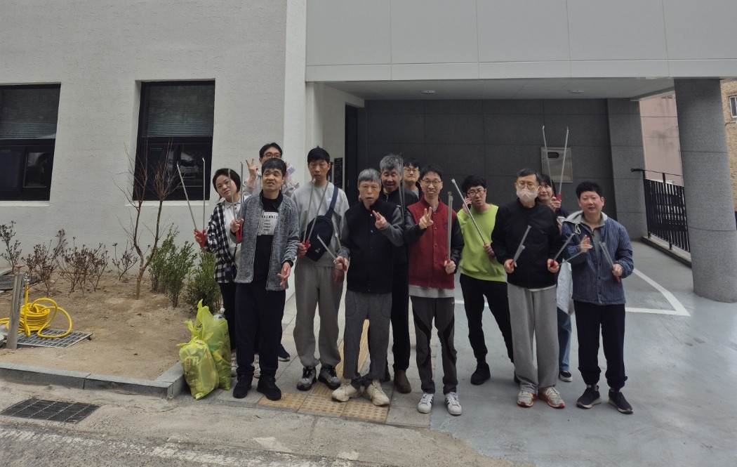 안영 마을 줍깅(쓰레기 수거)