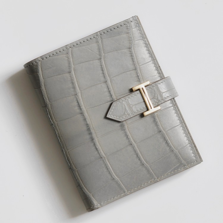 에르메스 베안 컴팩트 악어가죽