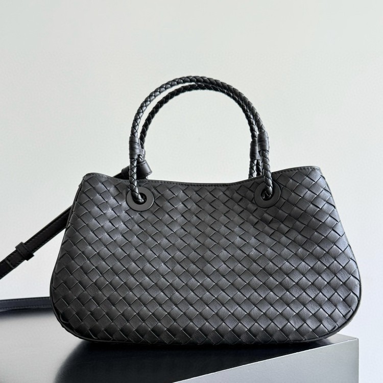 보테가베네타 바스켓백