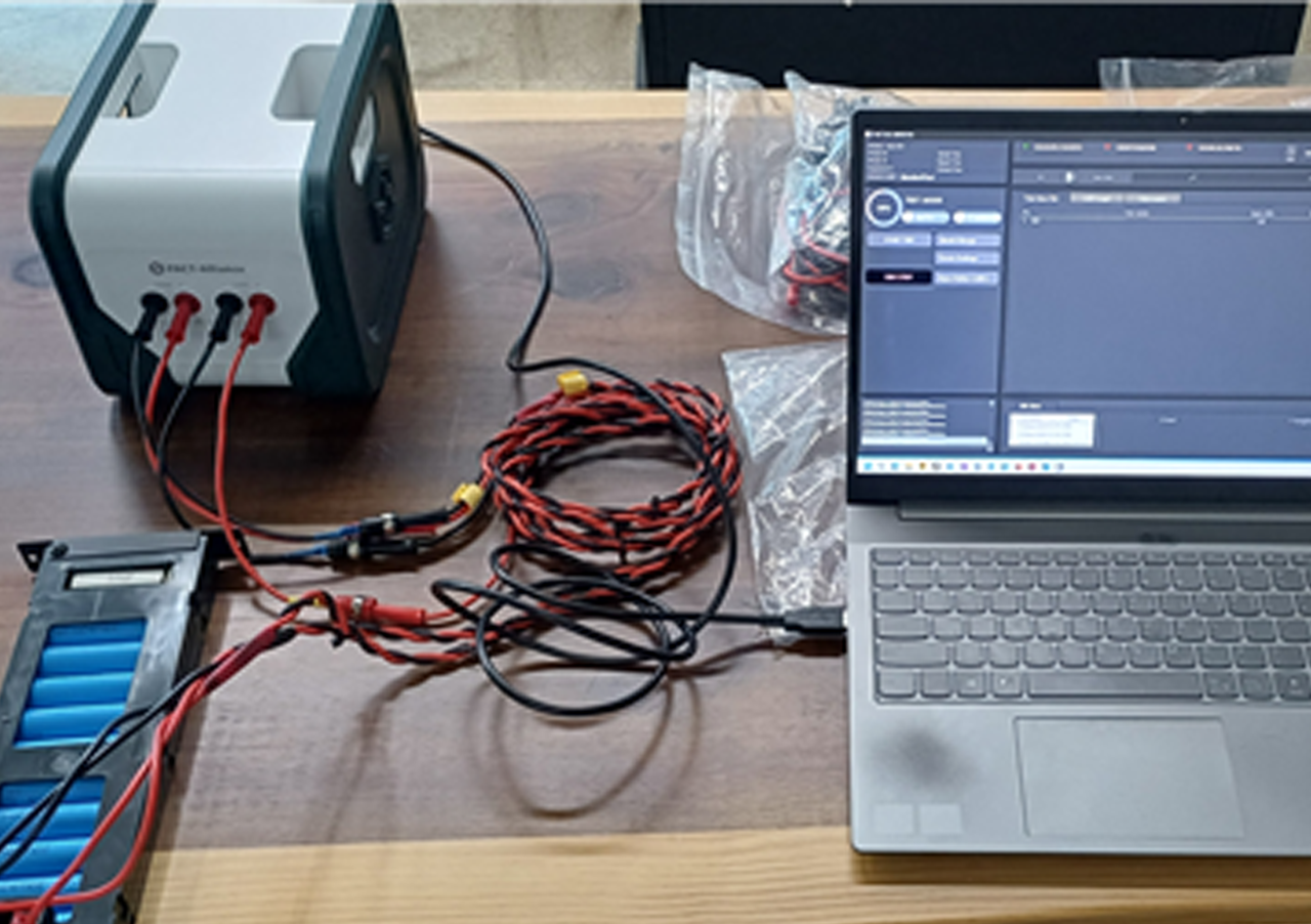 <p style="margin-left:10px;"></p><h5 style="margin-left:10px">표준진단장비</h5>