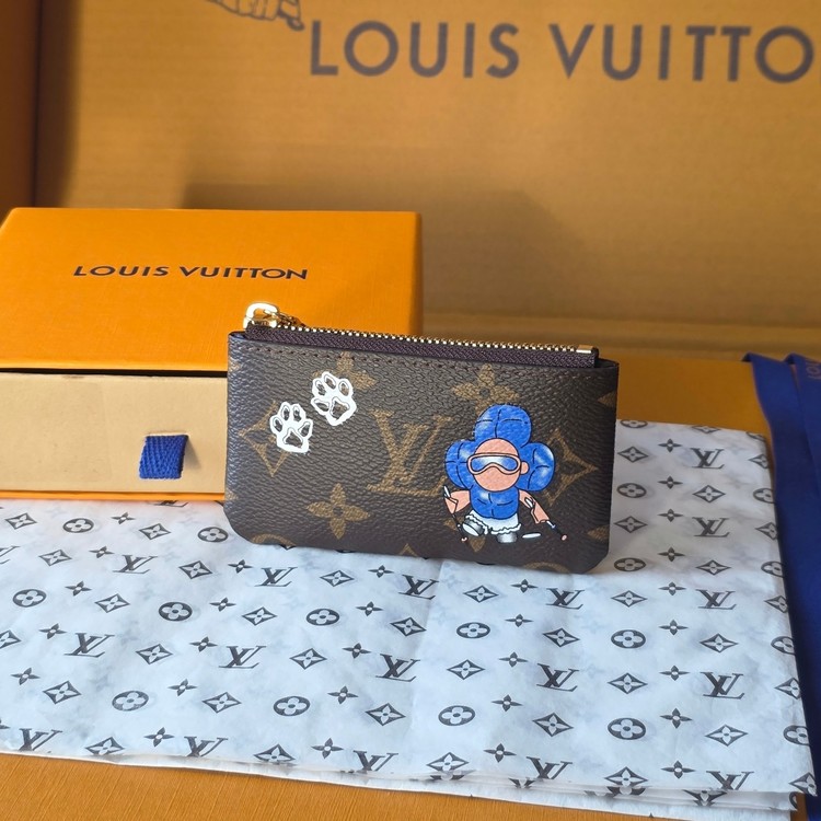 루이비통 비비안 키파우치 M15341