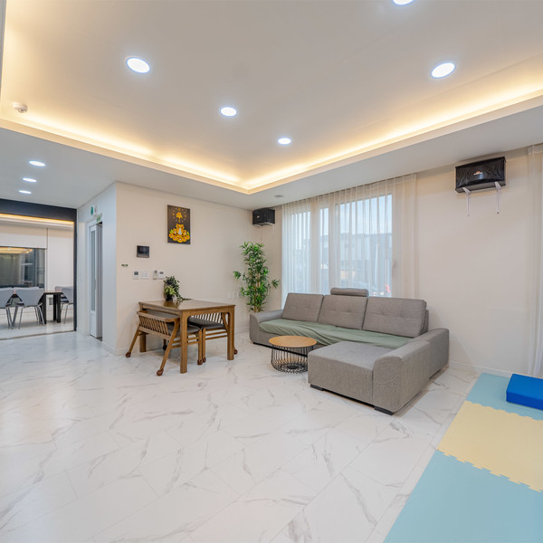 예약 상품 이미지