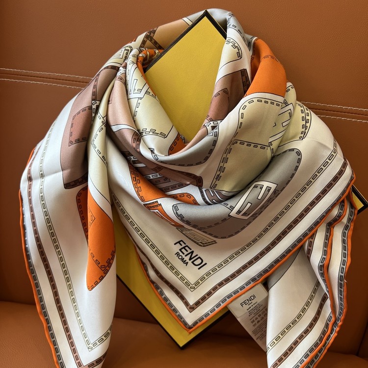 펜디 스카프 FF 스퀘어 실크 스카프