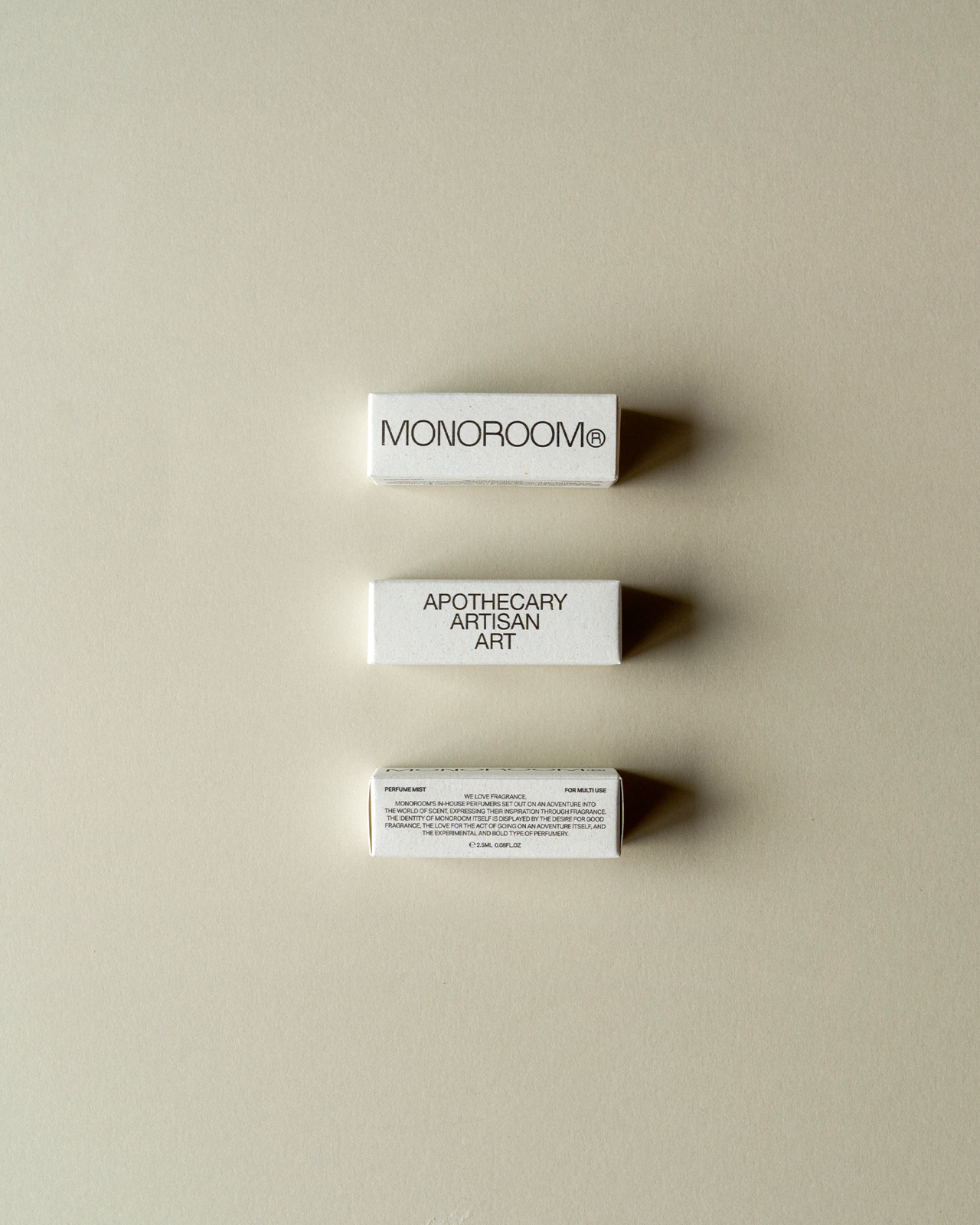 모노룸의 모든 향기를 샘플로 체험해볼 수 있는 패키지