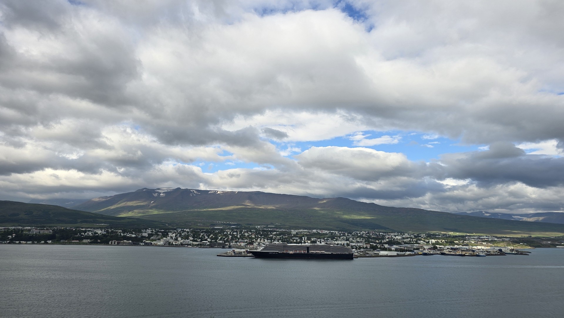 여름 아이슬란드일주패키지13일 소규모 아이슬란드일주 고품격 아이슬란드 패키지 풀패키지 트래블로드 아이슬란드링로드 아이슬란드하이랜드인랜드 란드마나라우가 혜초여행사아이슬란드 스카이라군 블루라군