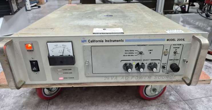 California Instruments 2001L 2kVA AC Power Supply : 엠아이티솔루션