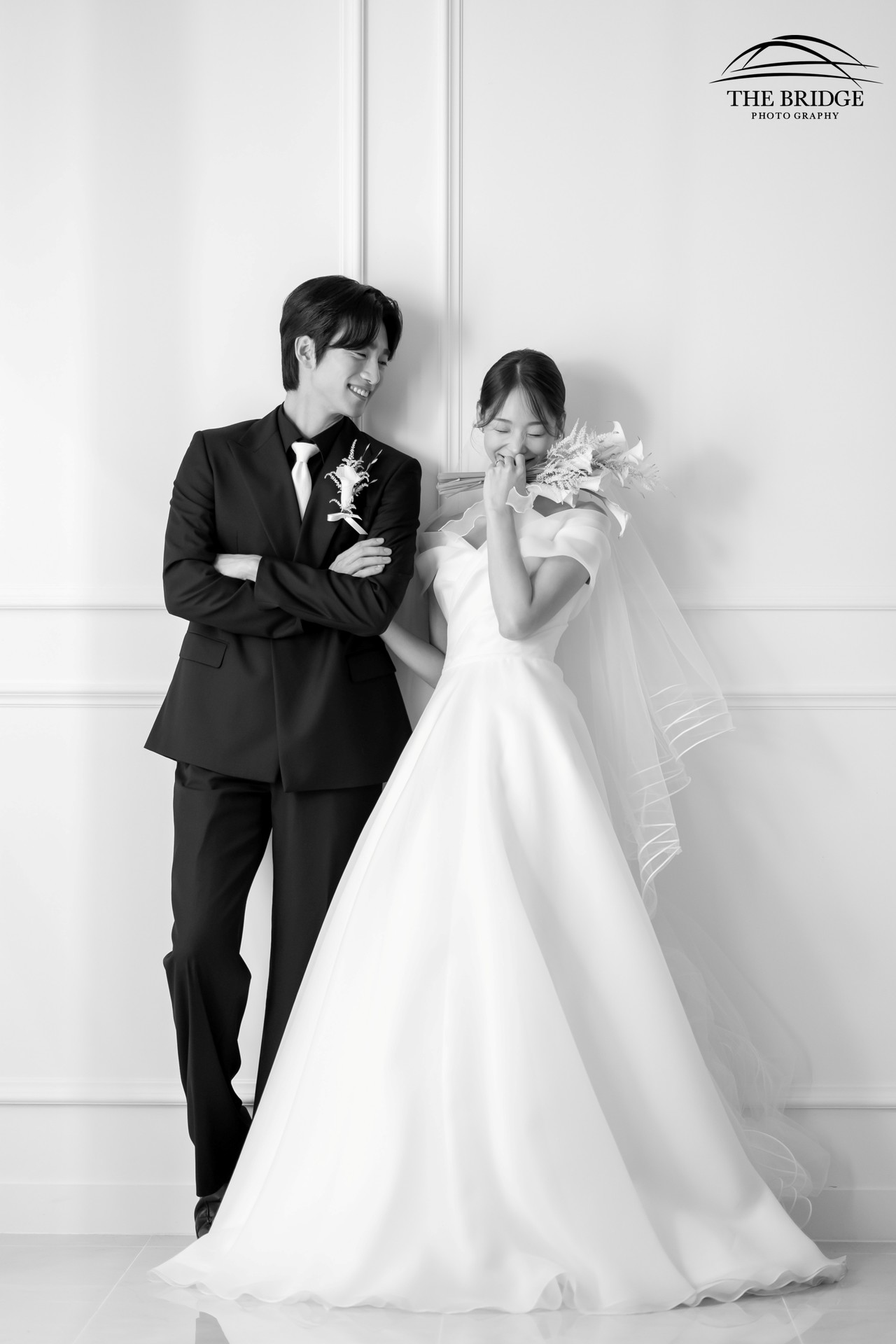 <p style="margin-left:10px;">EARING</p><h5 style="margin-left:10px">UP TO 50%</h5>