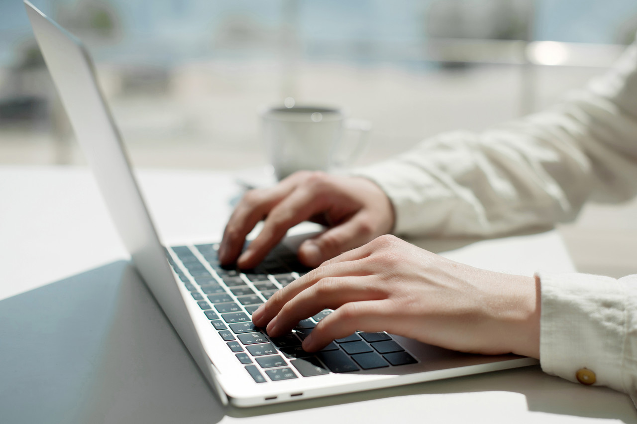 매뉴비스 Contact 설명 이미지