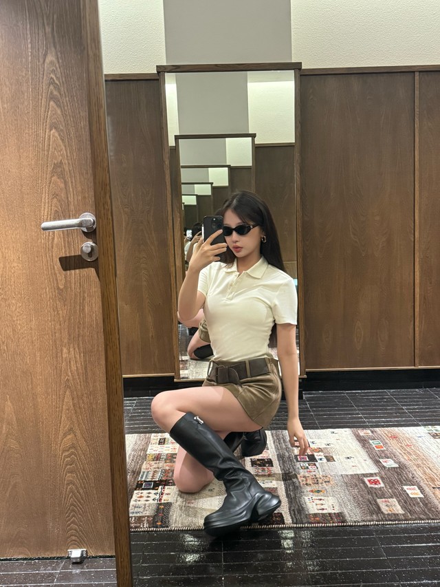 <p class="best-review-qt">11월, <br/> 베스트 리뷰어</p>