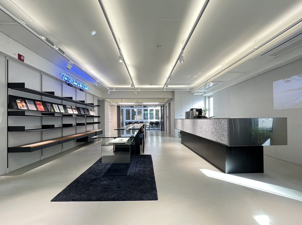 <img src="https://cdn.imweb.me/upload/S20250714679bf2ceeeb68/b2dfd3dad7b6d.png" class="fr-fin fr-dib" style="width: 200px;">