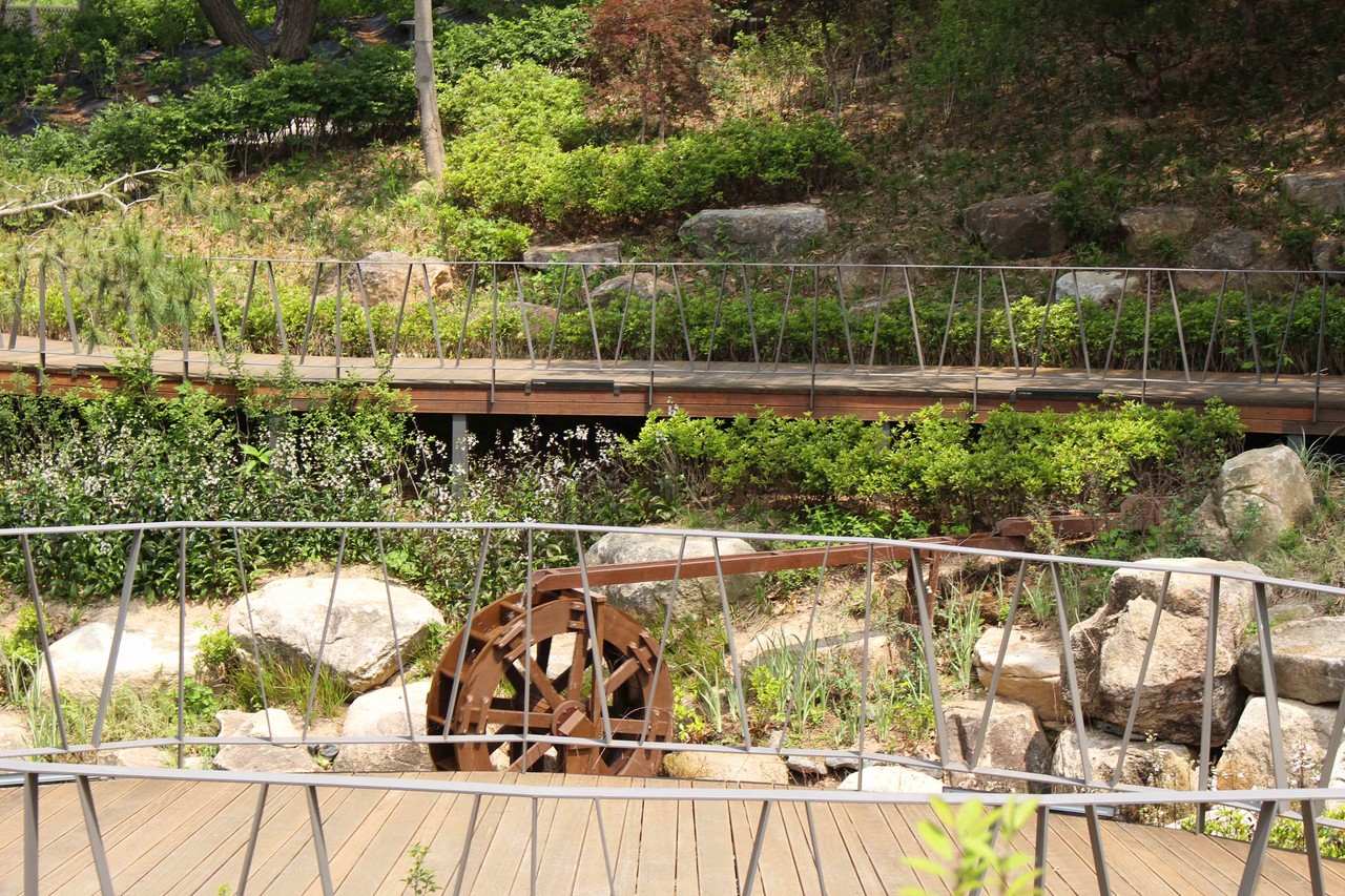 초안산 근린공원