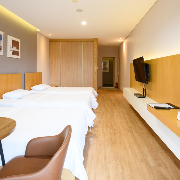 예약 상품 이미지