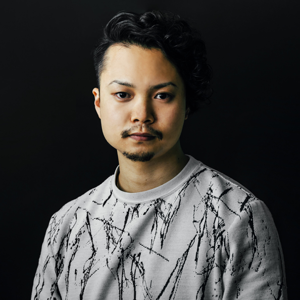 <span style="color: #ffffff;"><br><h6><b>ISHIBASHI KENGO</span>