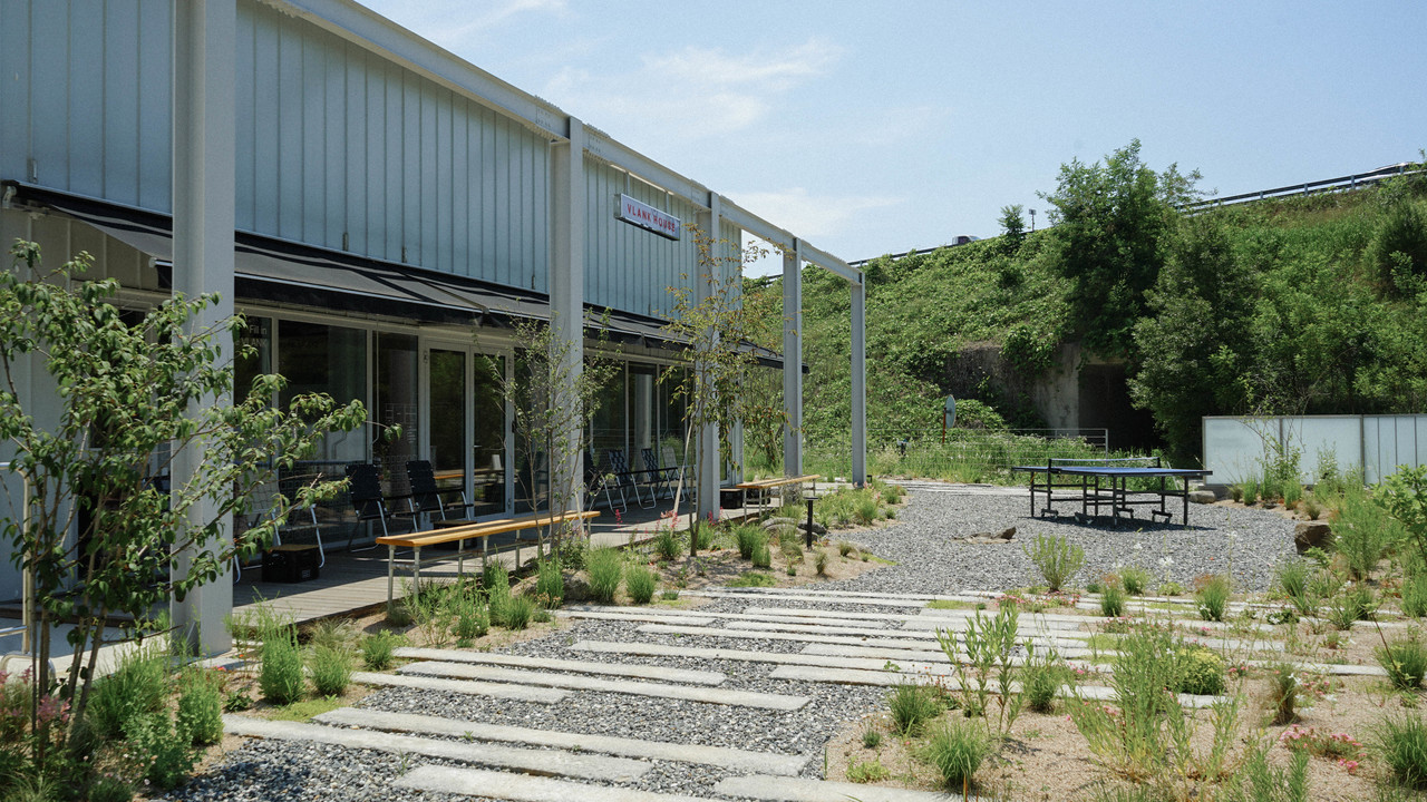 VLANK HOUSE 블랭크하우스