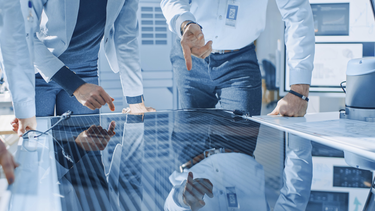 <table class="noBorder" style="width: 100%;">   <tbody>     <tr>       <td style="text-align: center;">         <img src="https://cdn.imweb.me/upload/S20251002d1b6193d90681/978f9cabd711b.png " alt="Description of Image" style="display: block; margin: 0 auto; max-width: 100%; height: auto;">         <br> <!-- 이미지와 텍스트 사이에 간격을 주기 위한 줄바꿈 -->         <strong><span style="font-size: 18px; line-height: 1.5;"> 고객만족 실현을 위한<br>지속적인 기술개발 및 품질경쟁력을 강화</span></strong>       </td>     </tr>   </tbody> </table>