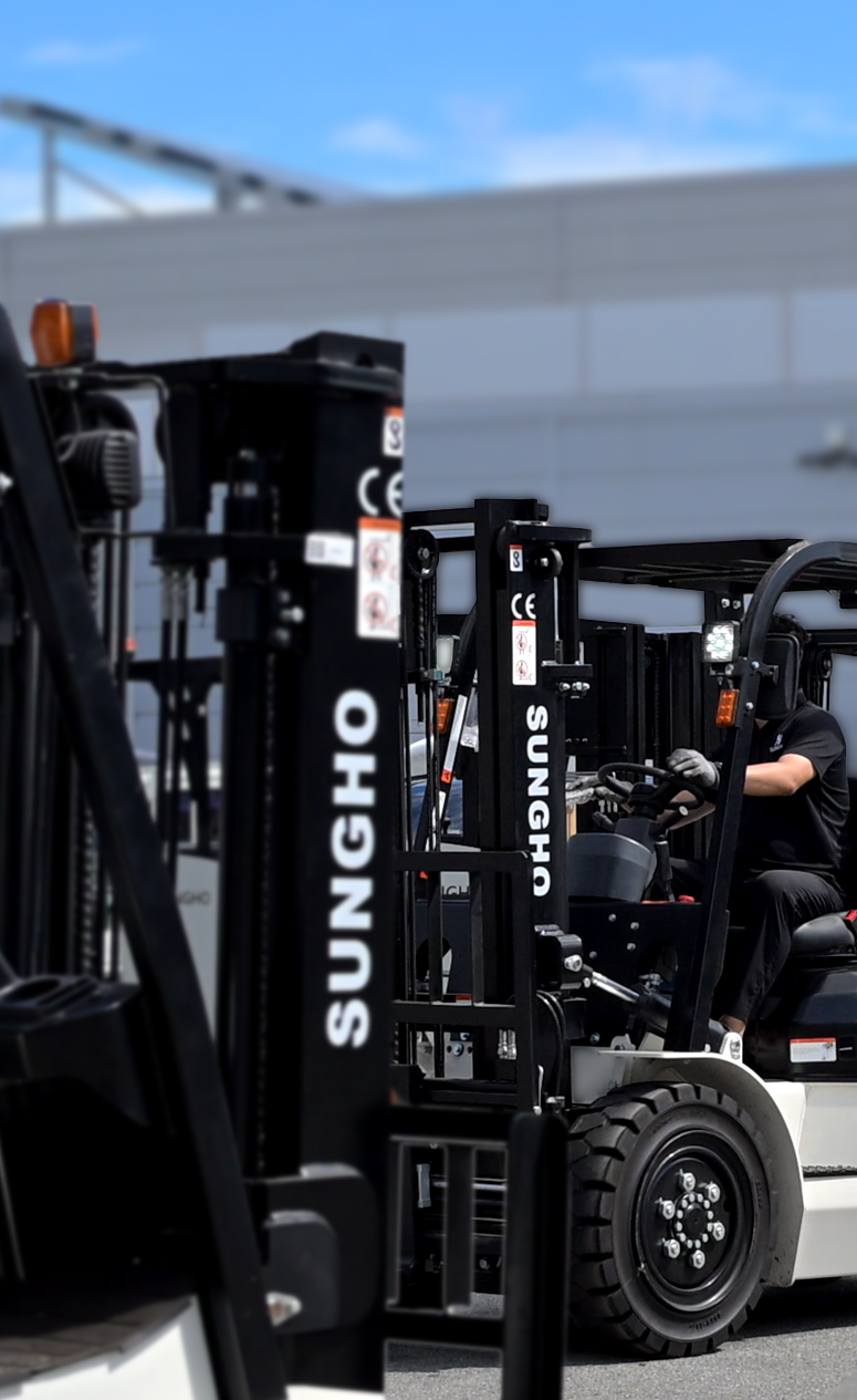 <img src="https://cdn.imweb.me/upload/S2025111472a3f3b38b37d/4e523aaef109d.png" alt="로고 설명"          style="position: absolute; bottom: 10px; right: 10px; width: 80px; height: auto; z-index: 10;">