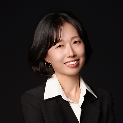 박은진 홍보이사