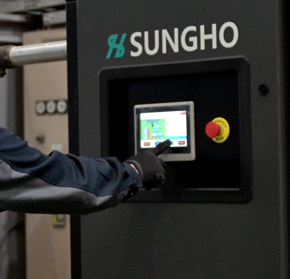 <img src="https://cdn.imweb.me/upload/S2025111472a3f3b38b37d/4e523aaef109d.png" alt="로고 설명"          style="position: absolute; bottom: 10px; right: 10px; width: 80px; height: auto; z-index: 10;">